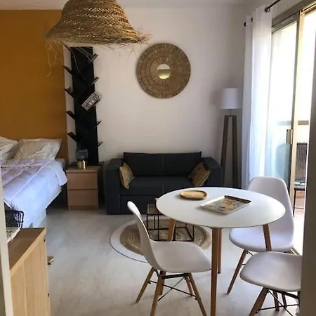 Spacieux Climatise Coeur De Et Calme, Raphael Apartment Saint-Raphael (Var)